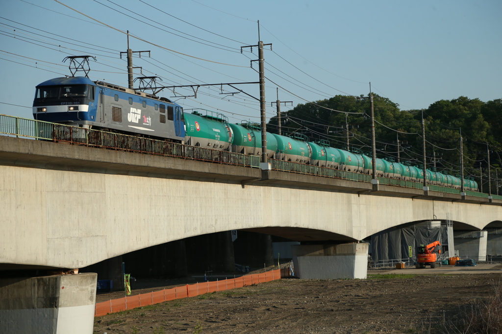 2021/04/10　遅8571　EF210-101_代走