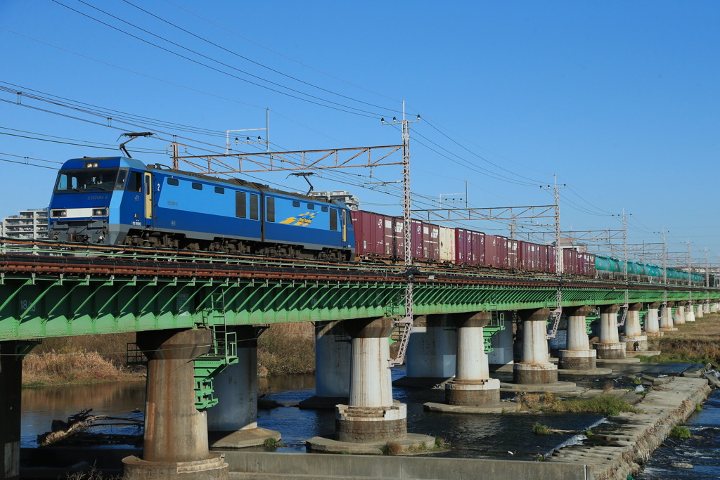 2022/12/10　83　EH200-3