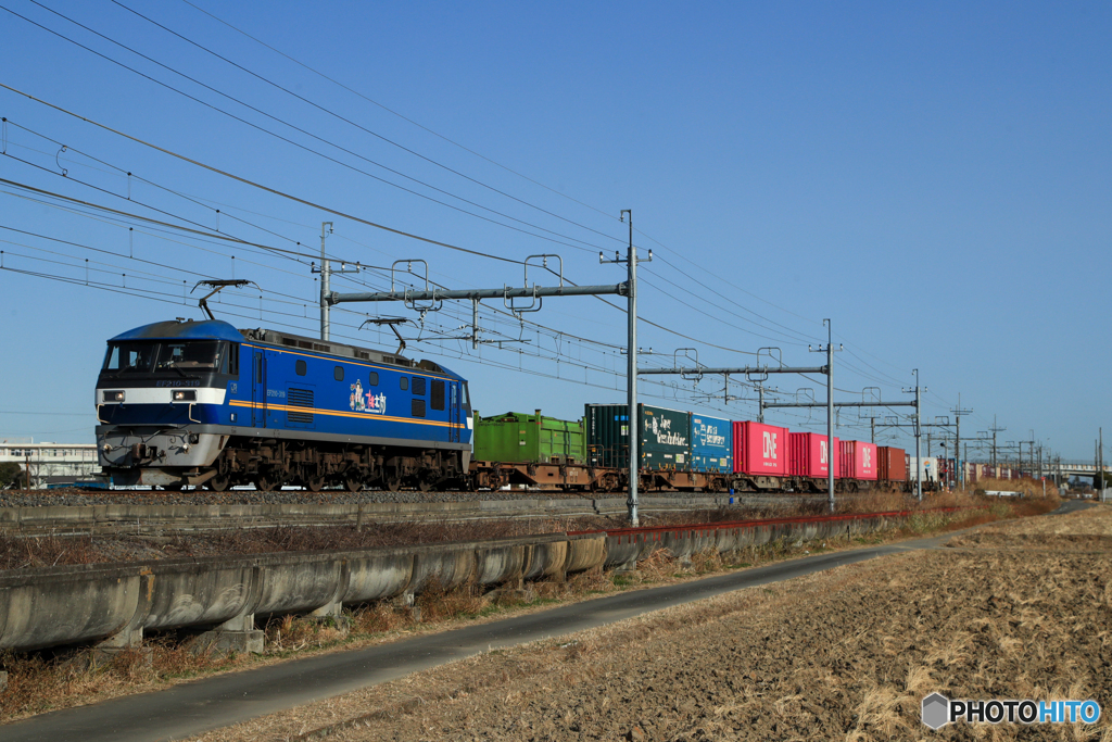 2025/12/13　4072　EF210-319