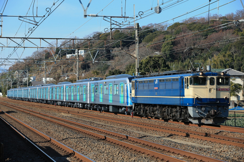 2023/01/07　8860　EF65-2074