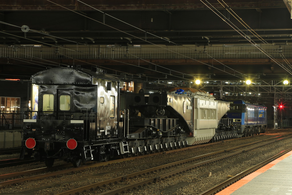 2022/08/06　9495　EH200-7_2/2