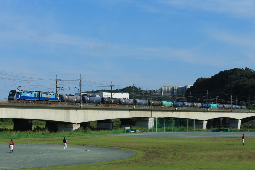 2022/08/27　8763　EH200-17