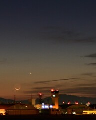 月、水、スピカ