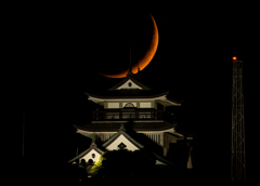 三日月と小牧城2