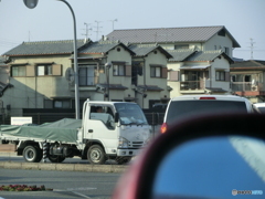 車からの町並み