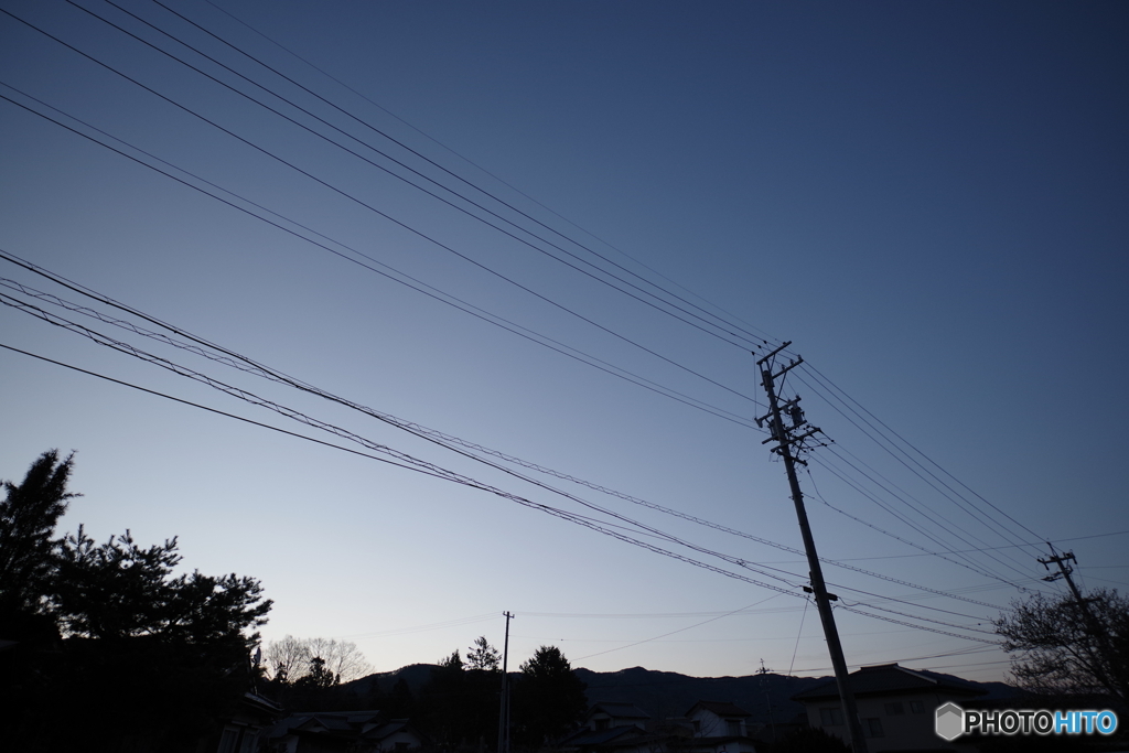 夜明け前の静寂。