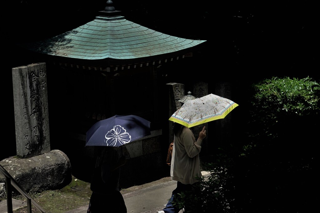 矢田寺・参道（日傘）