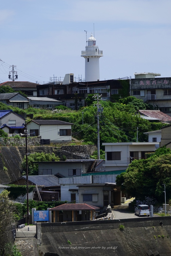 灯台のある町