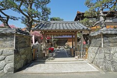 春寺院