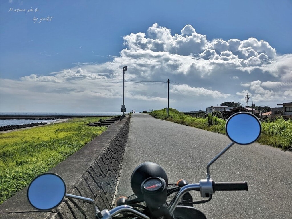 バイクでぶらりと（地元海岸）