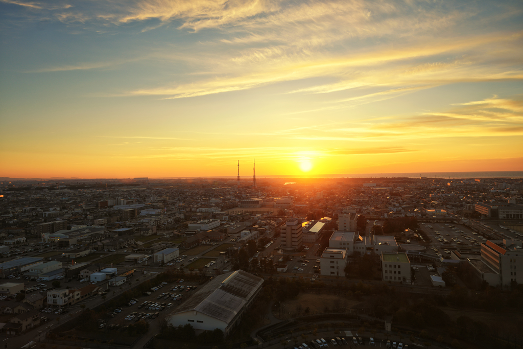 石川県庁展望台より（夕陽）