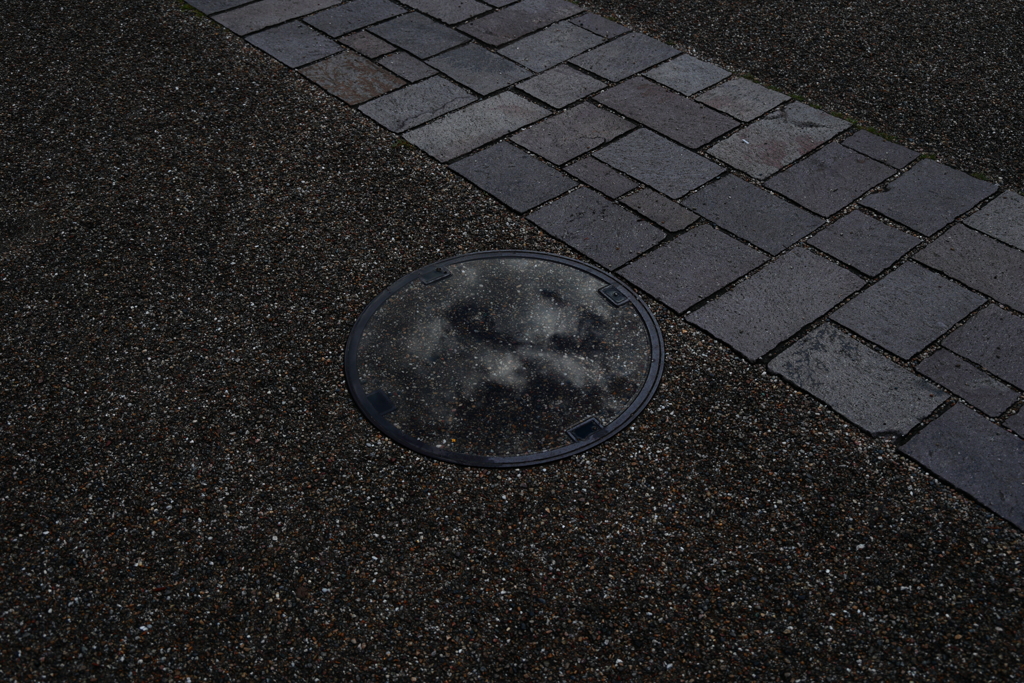 雨上がりの小さな空