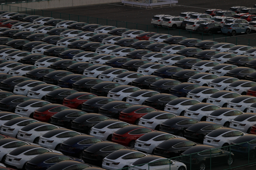 テスラテスラテスラ