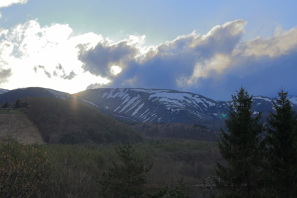 五月夕方　草津白根山