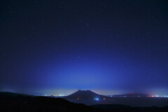 星と桜島と街明かり