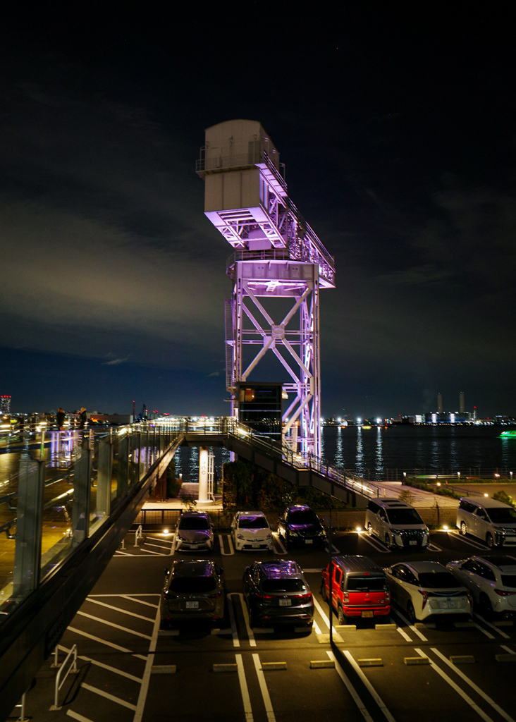 横浜ハンマーヘッド