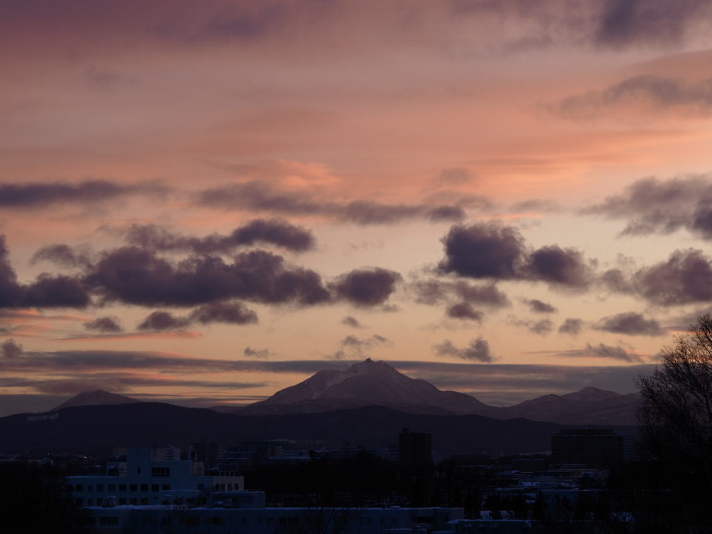 厚別に陽が暮れる