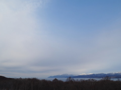 積丹の山に陽が当たる