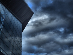 硝子と暗雲