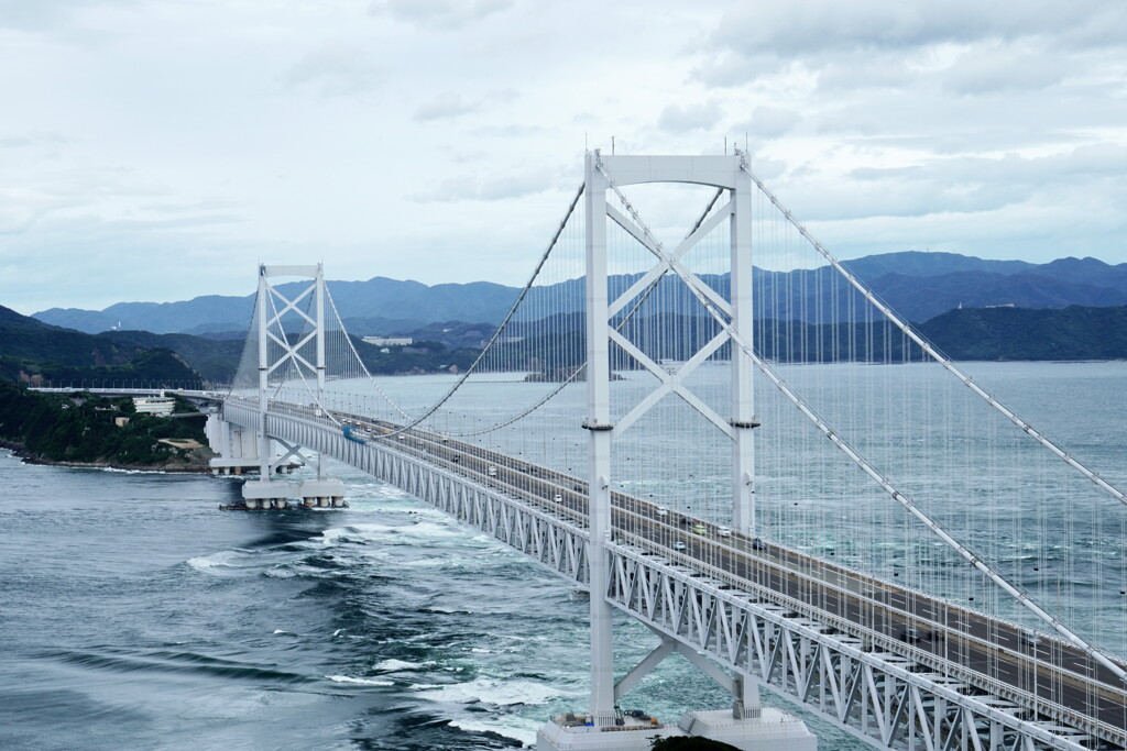 大鳴門橋
