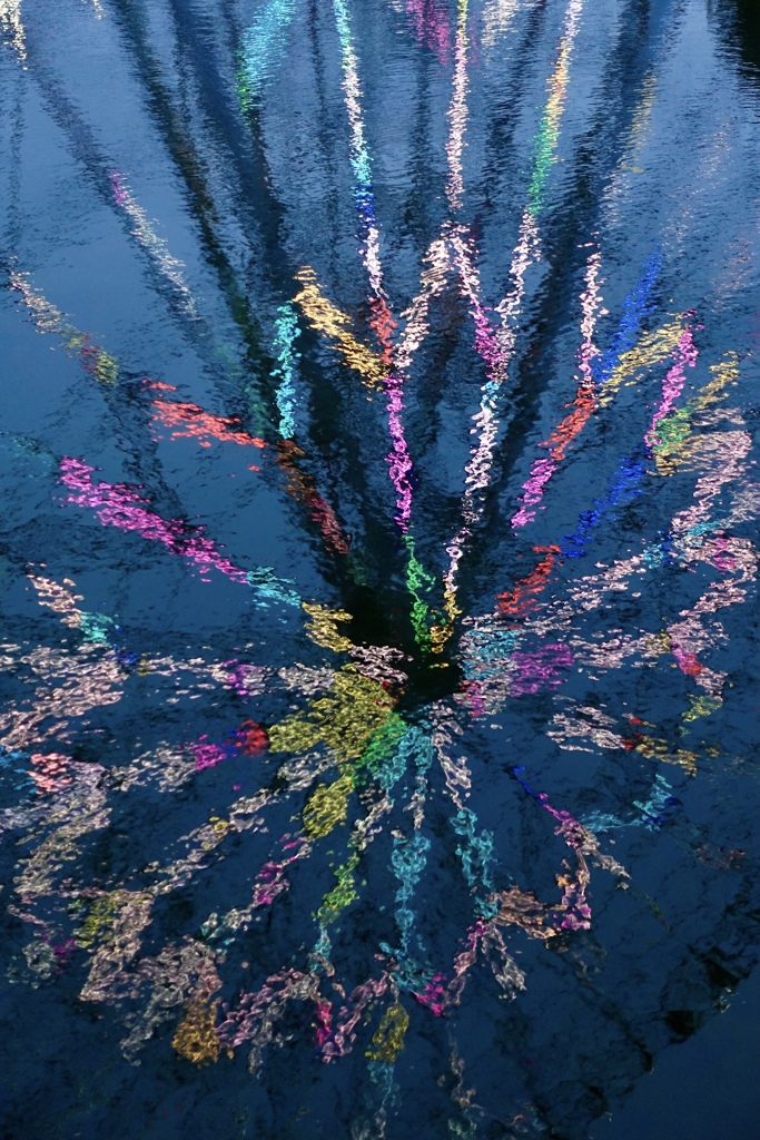 水の中の観覧車