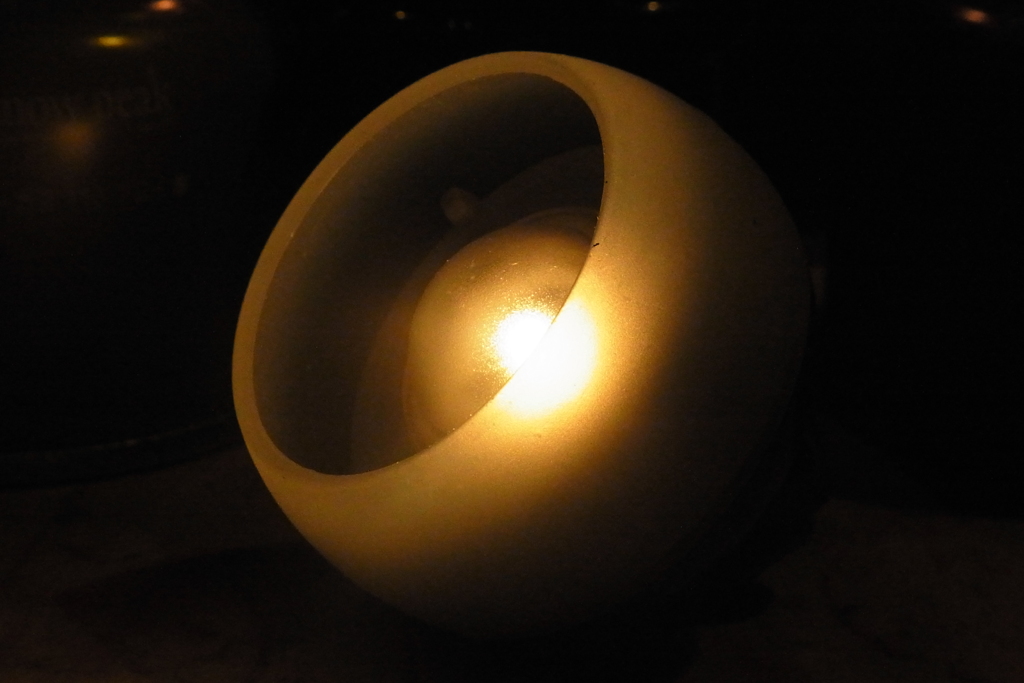 outer  space  宇宙空間