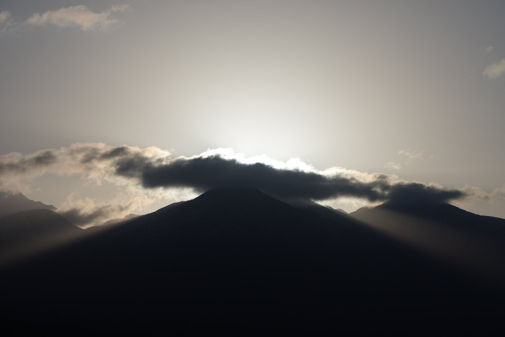 日の出；八ヶ岳