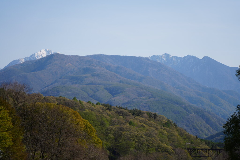 旧中央本線立沢高架橋と南アルプス