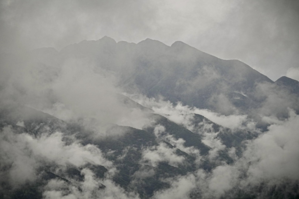 山霧
