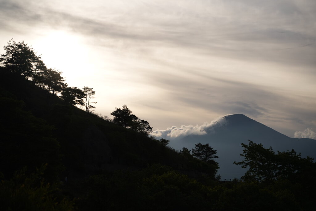 ある早朝の蓼科山