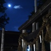 月夜の社