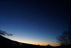 追想：厳冬の朝の富士山