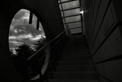 夕暮れ時の階段