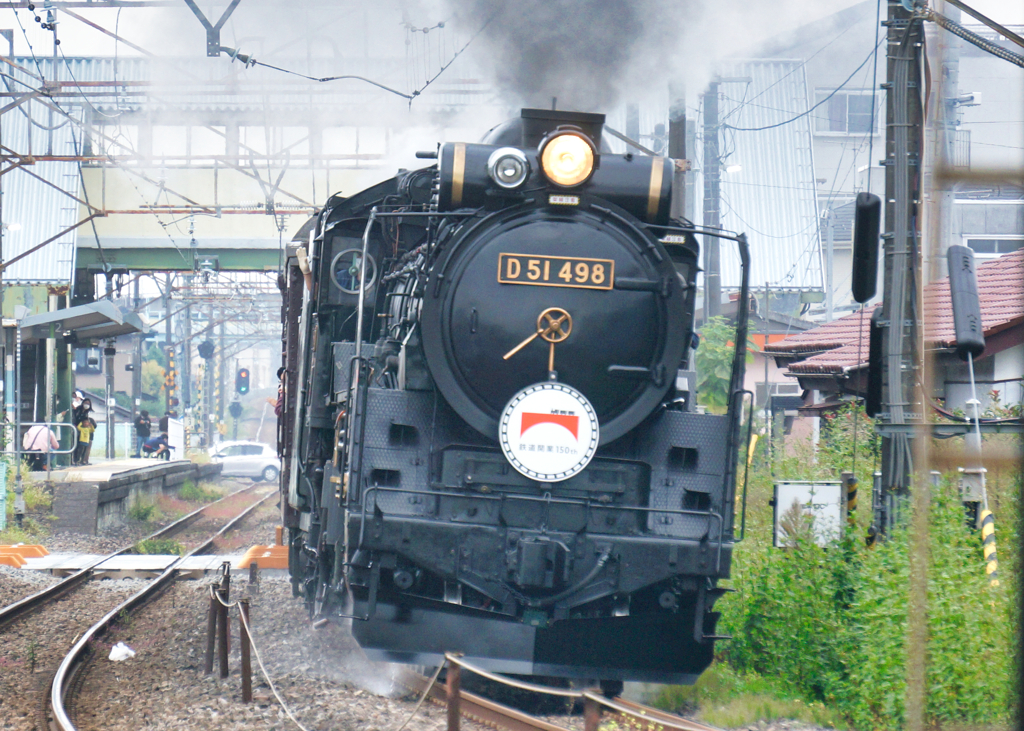 D51 北高崎駅を出る