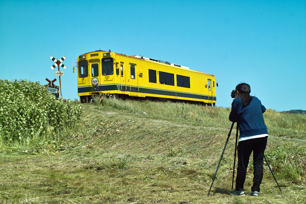 railroard crossing in isumi line