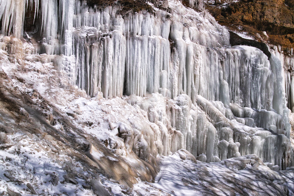 Icefall in akagisan at 12:13 Jan,18 2025
