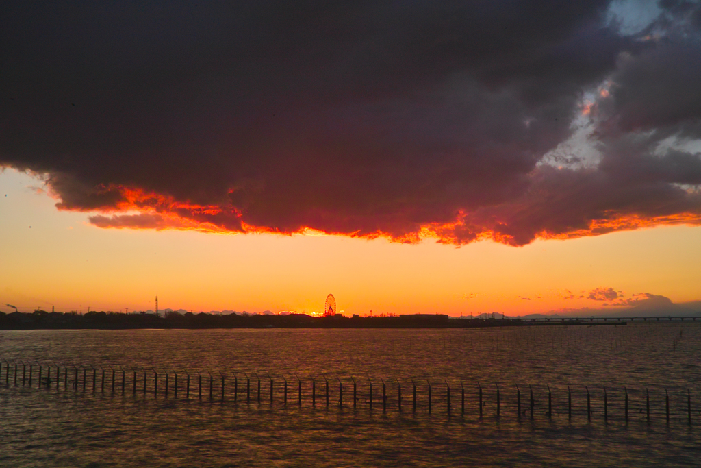 sunset & ferris wheell