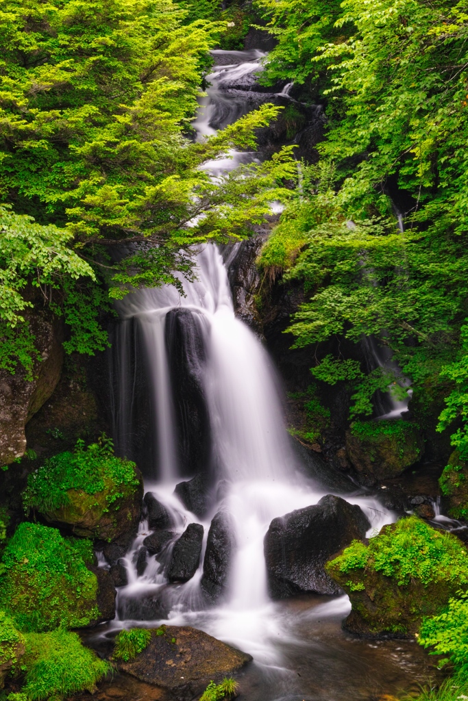 waterfall at nikkou24