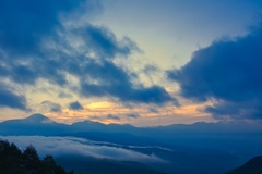 sunrise at yatsugatake