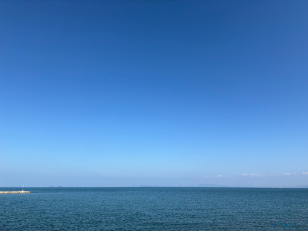 青い海　青い空