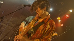 最強マンボウ修羅ぼうや、ギタリスト糊玉さん。