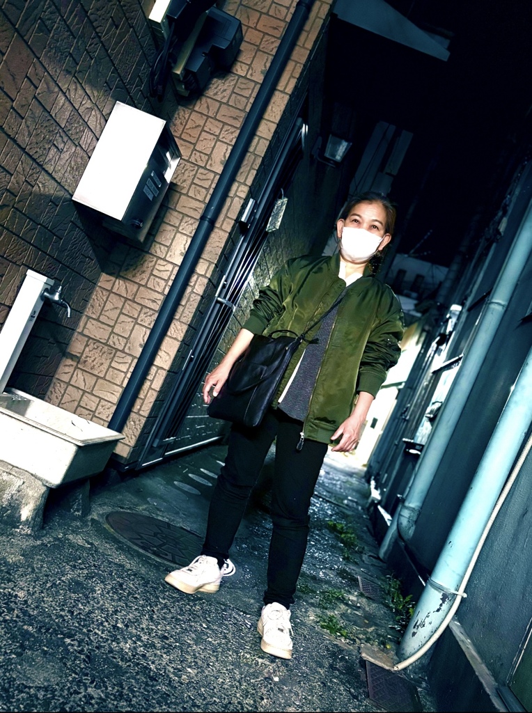 街角の母。