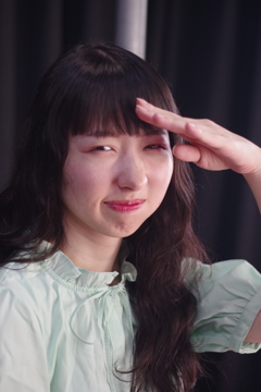 敬礼！＜高山愛叶さん＞