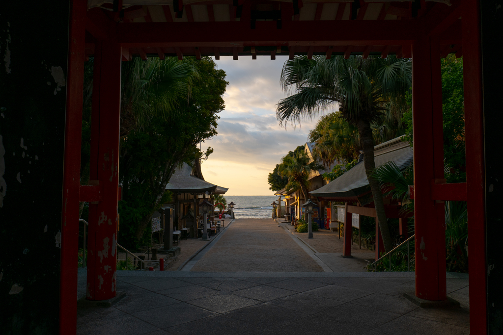 青島神社