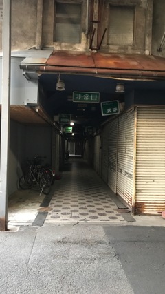 シャッター商店街②