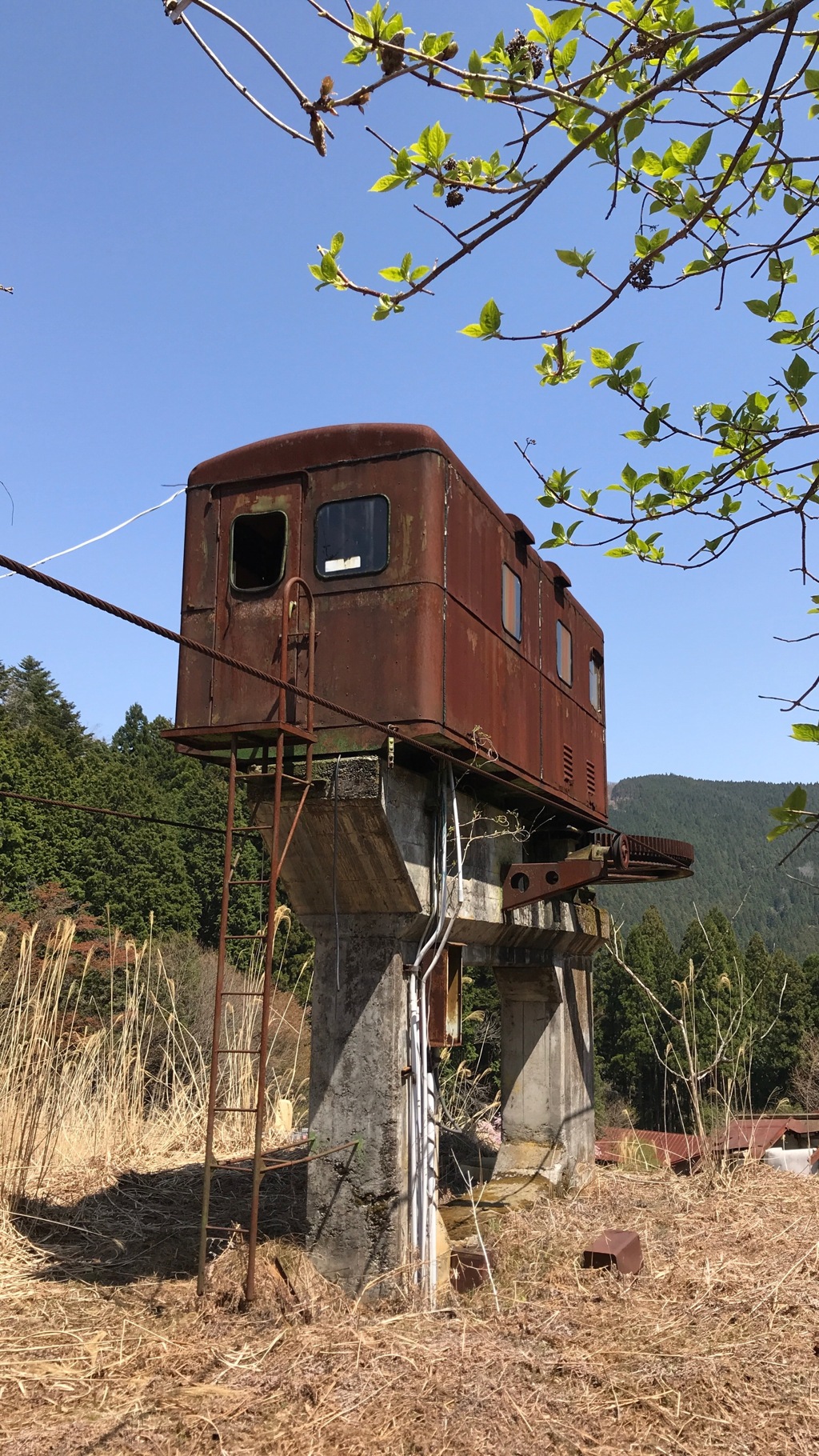 花脊スキー場跡にて