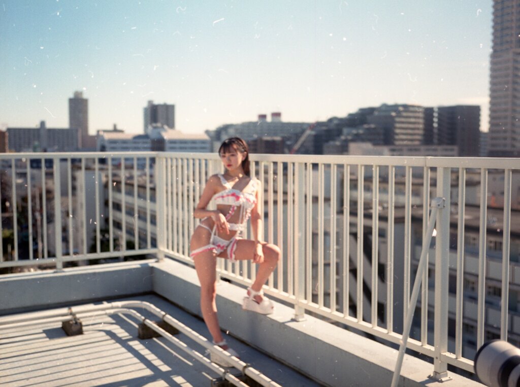 女性ポートレ－ト