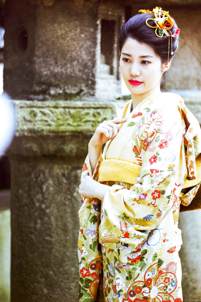 KIMONO