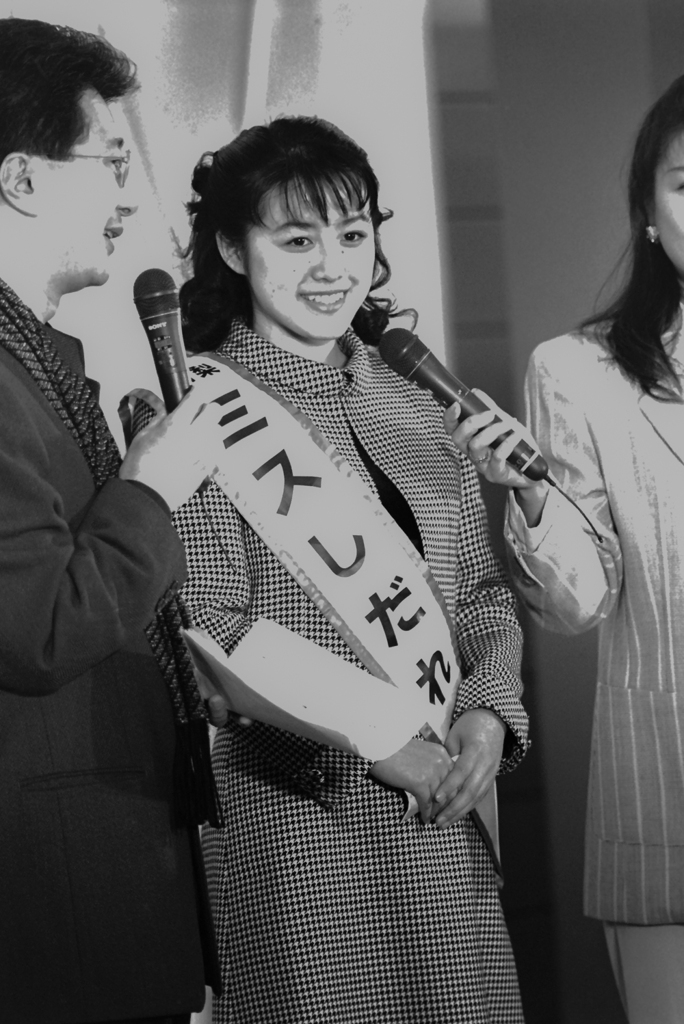 97年度ミスコン女王-16