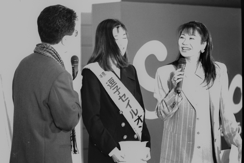 97年度ミスコン女王-26
